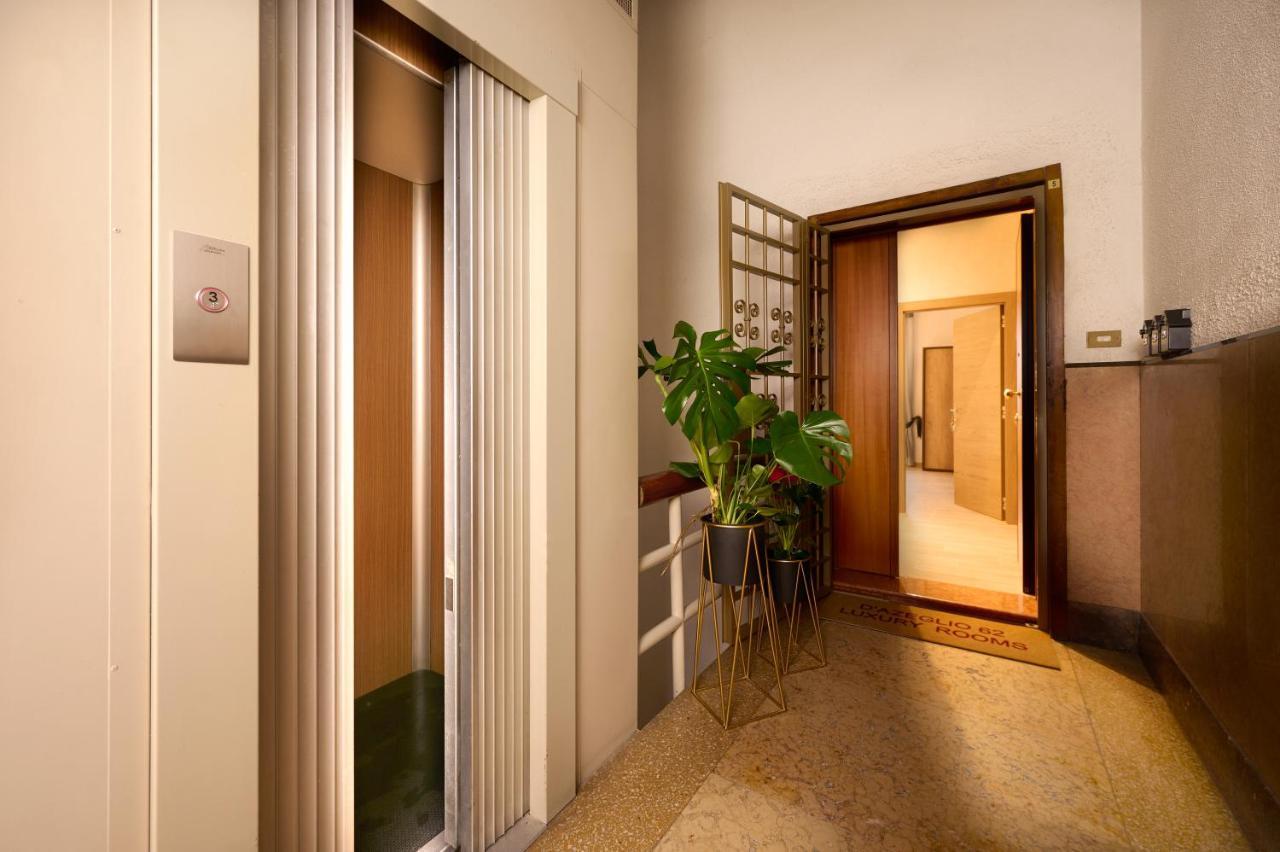D'Azeglio 62 Luxury Rooms ボローニャ エクステリア 写真