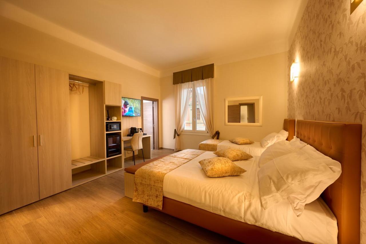 D'Azeglio 62 Luxury Rooms ボローニャ エクステリア 写真