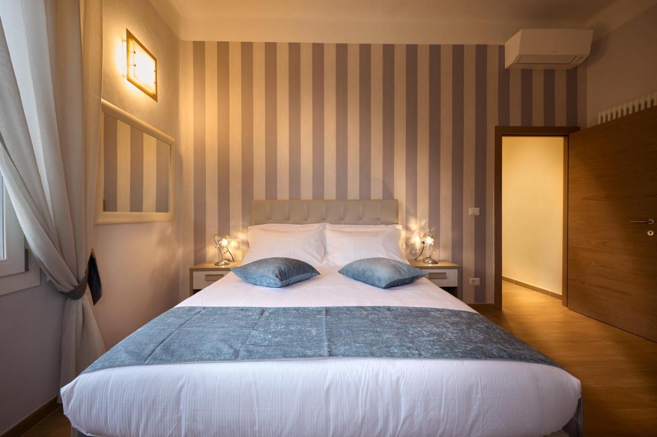 D'Azeglio 62 Luxury Rooms ボローニャ エクステリア 写真