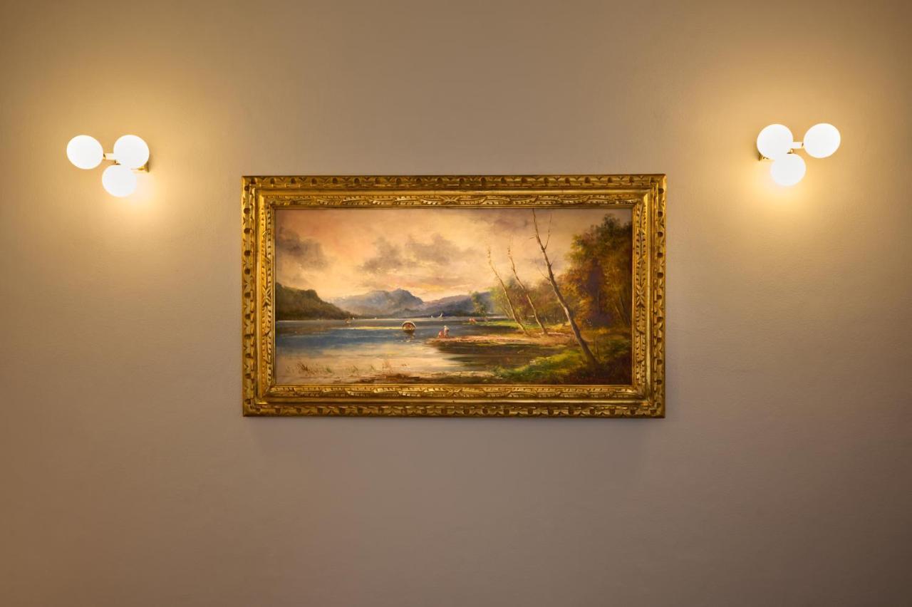 D'Azeglio 62 Luxury Rooms ボローニャ エクステリア 写真